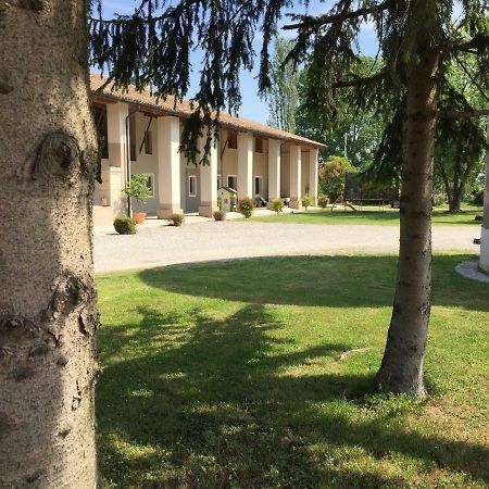 B&B Cascina Sagrestia Asola Bagian luar foto