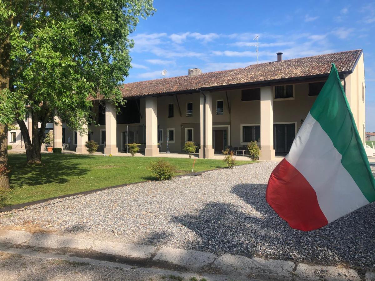 B&B Cascina Sagrestia Asola Bagian luar foto